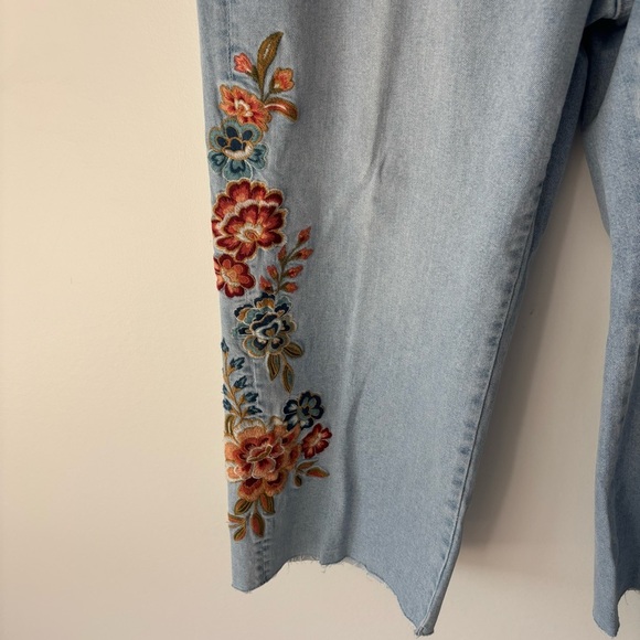 Driftwood Charlee Wide Leg Jeans Floral Embroidery Light Wash Denim Pink Orange - Picture 4 of 14